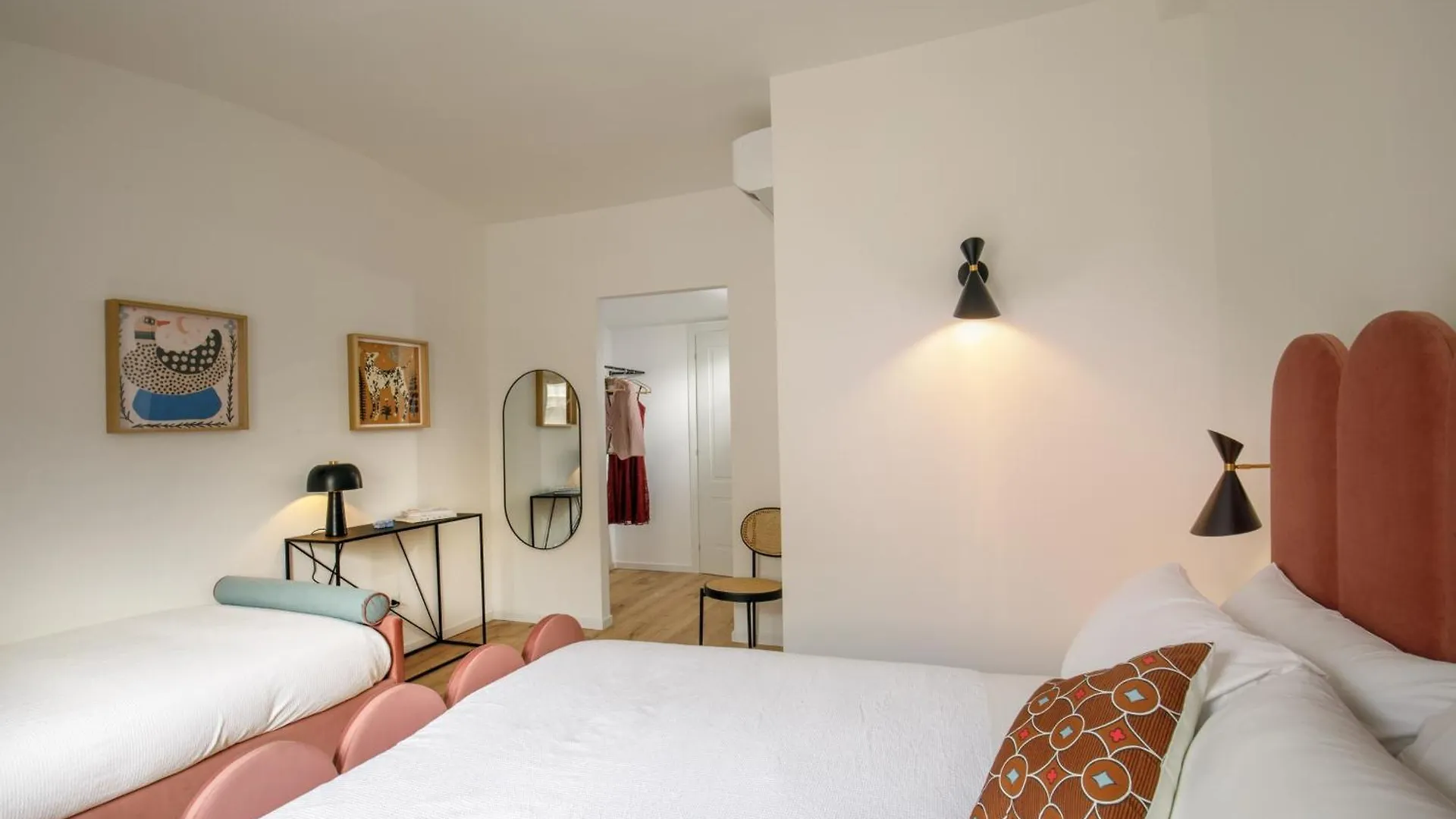 Daplace - Costanza Apartment Rome 0*,  Italy
